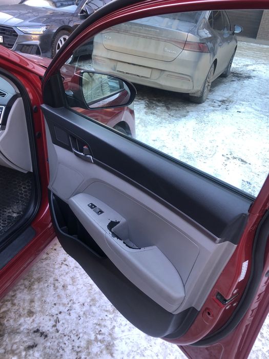 Hyundai elantra 2017