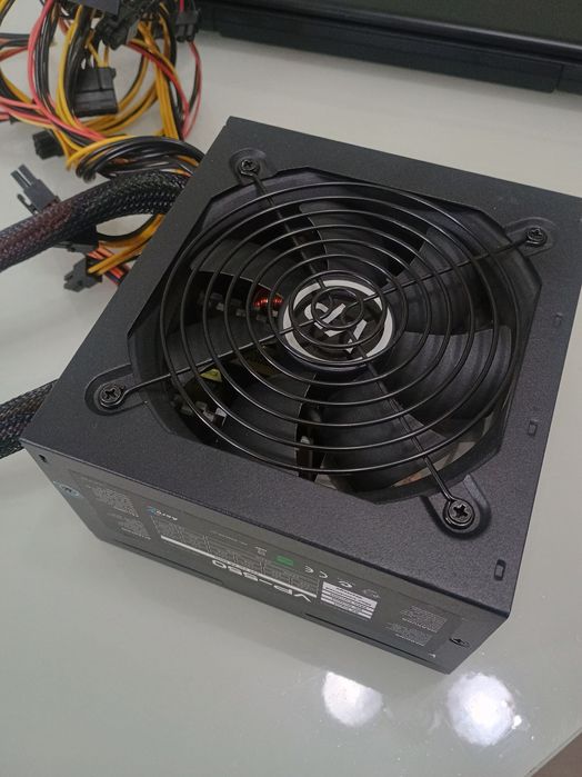 Блок питания Aerocool VP-550