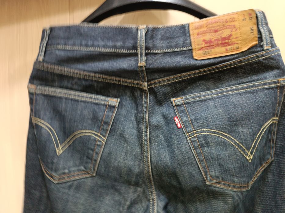 Оригинальные джинсы Levi's