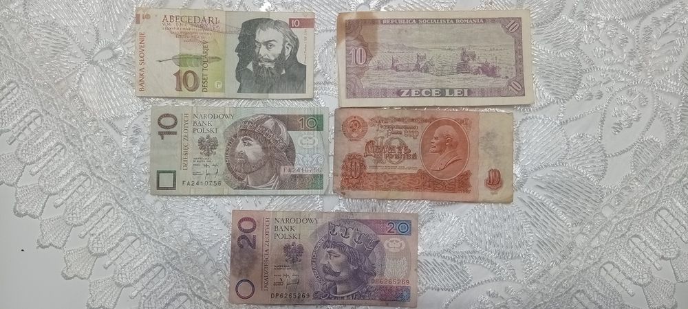 Bacnote vechi de 10 și 20 urgent