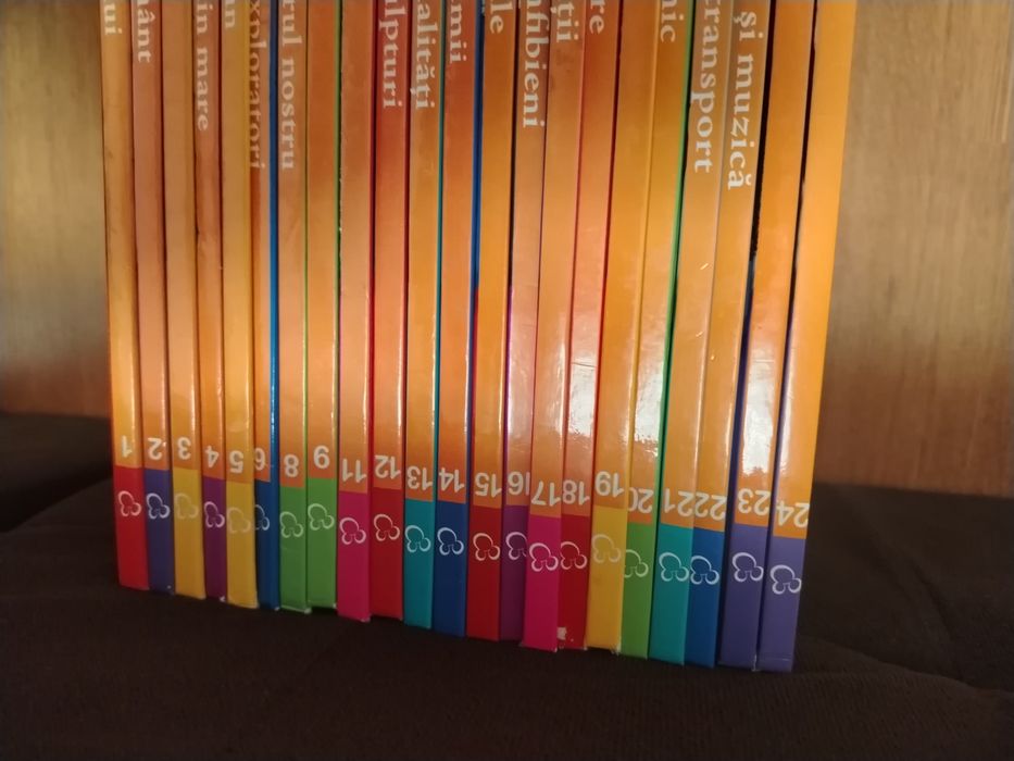 Lot 22 cărți Enciclopedia Disney