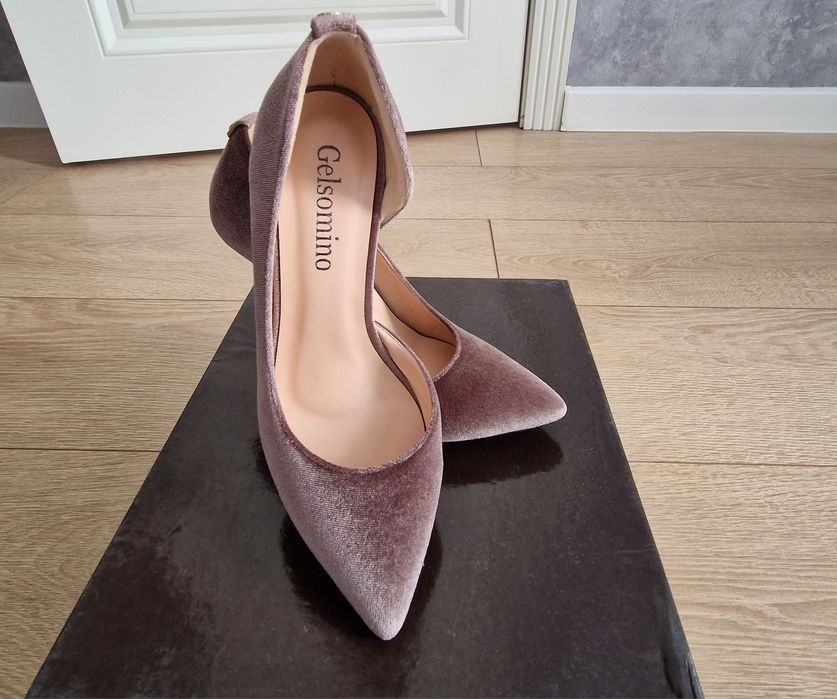 Туфельки бархатные