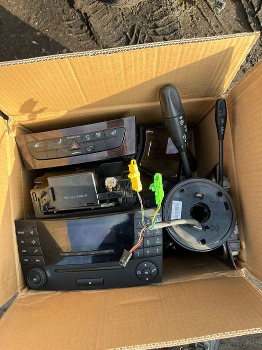 части за Mercedes W211 W203 W209 W210 W220