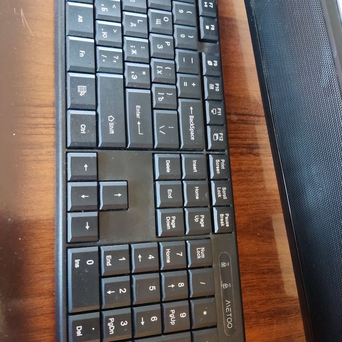 Моноблок hp intel core i5 8/256 ГБ  300$ для бизнеса для трединга  и д