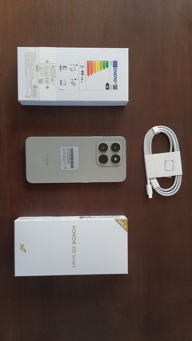 Смартфон Honor 400 Smart, 4GB RAM, 128GB, 5G, Meteor Silver