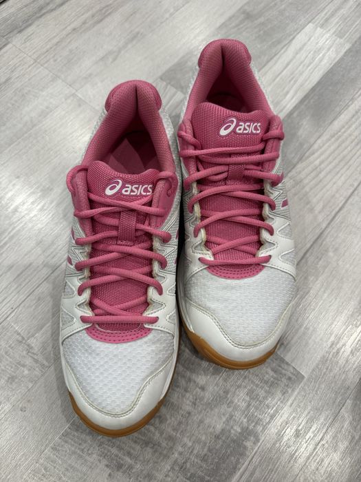 Спортни обувки Asics