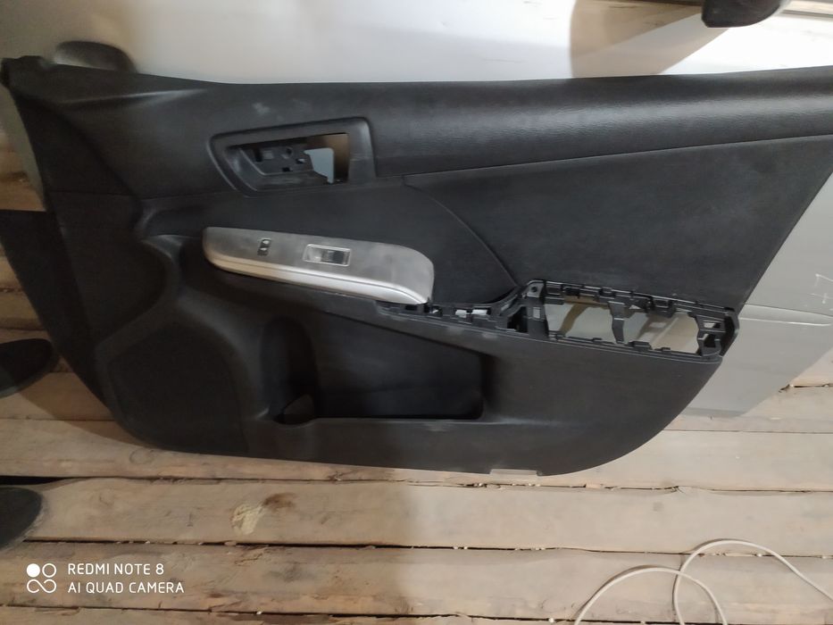 Дверные обшивки камри 50