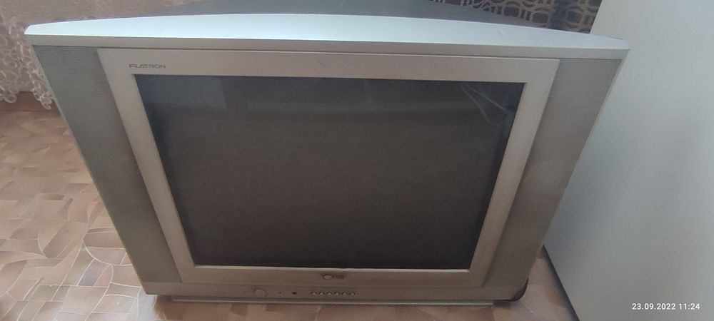 Продам два телевизор LG за 5000тг