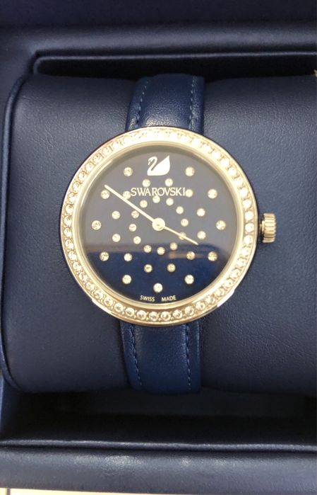 Часовник сваровски/ swarovski