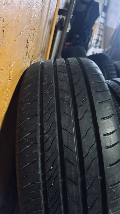 Резина 215/55r17