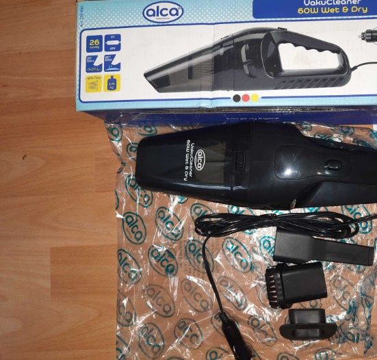 Aspirator auto de particole uscate și umede 12V Alca