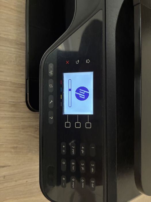 Принтер HP officejet 4622