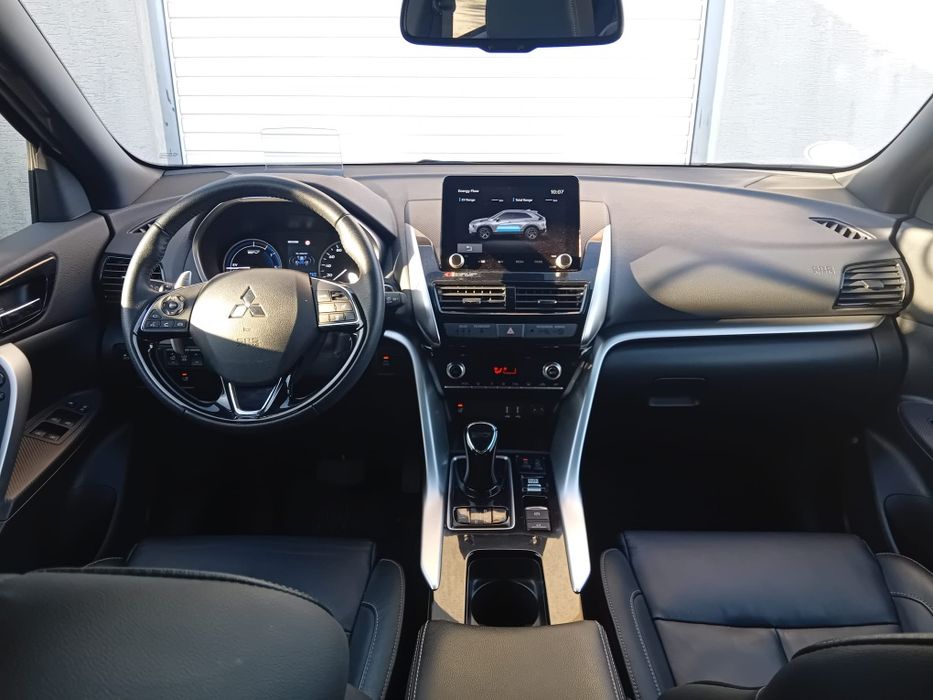 Mitsubishi Eclipse Cross PHEV Instyle Plug-in echipare de TOP