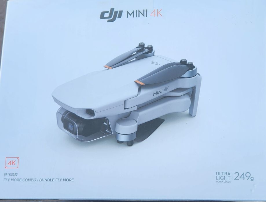 Dji mini 4k fly more combo ,garantie pana in 08.2027