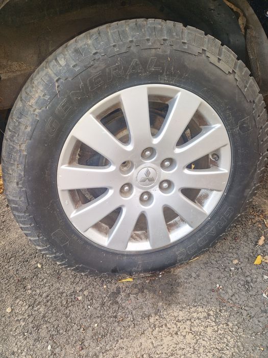 Jante aliaj mitsubishi pajero mk4