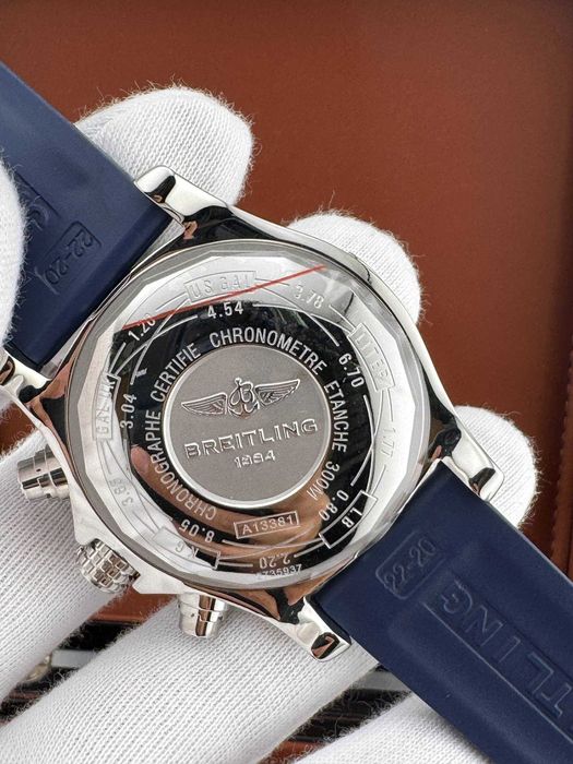 Breitling Avenger Chrono