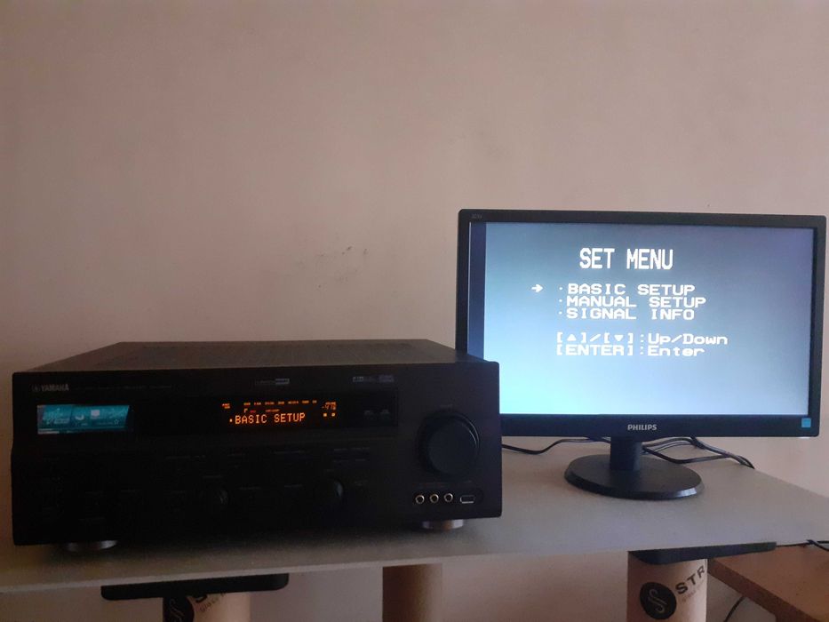 Yamaha RX-N600 home theater receiver