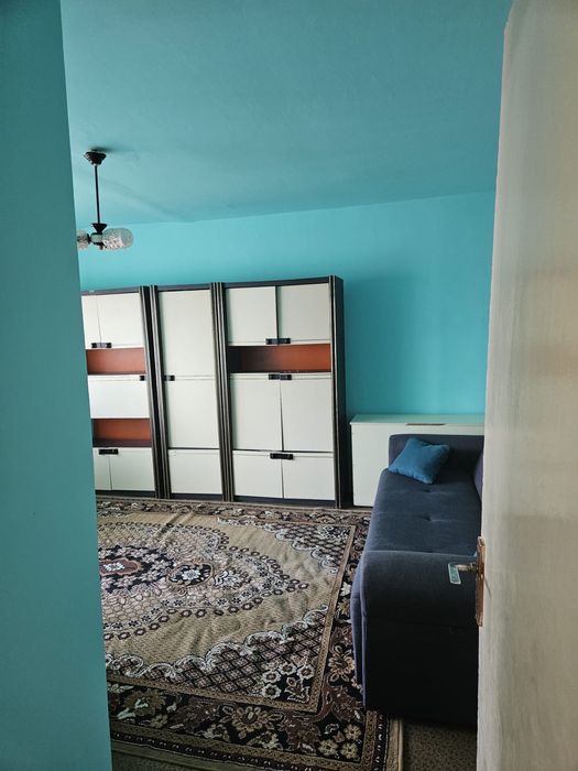 Apartament o cameră de inchiriat