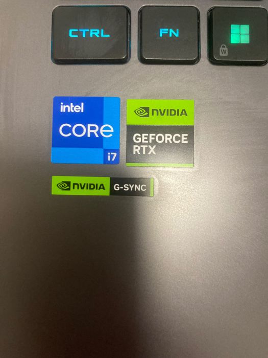 Laptop Asus ROGSTRIX RTX 4050 Gaming