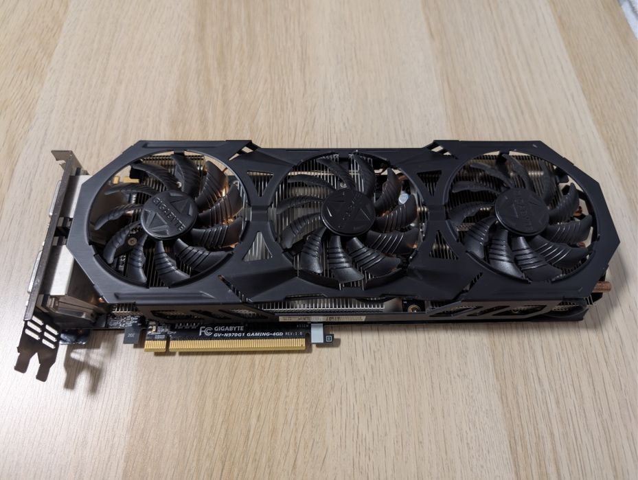 Placa video GTX 970 gigabyte windforce