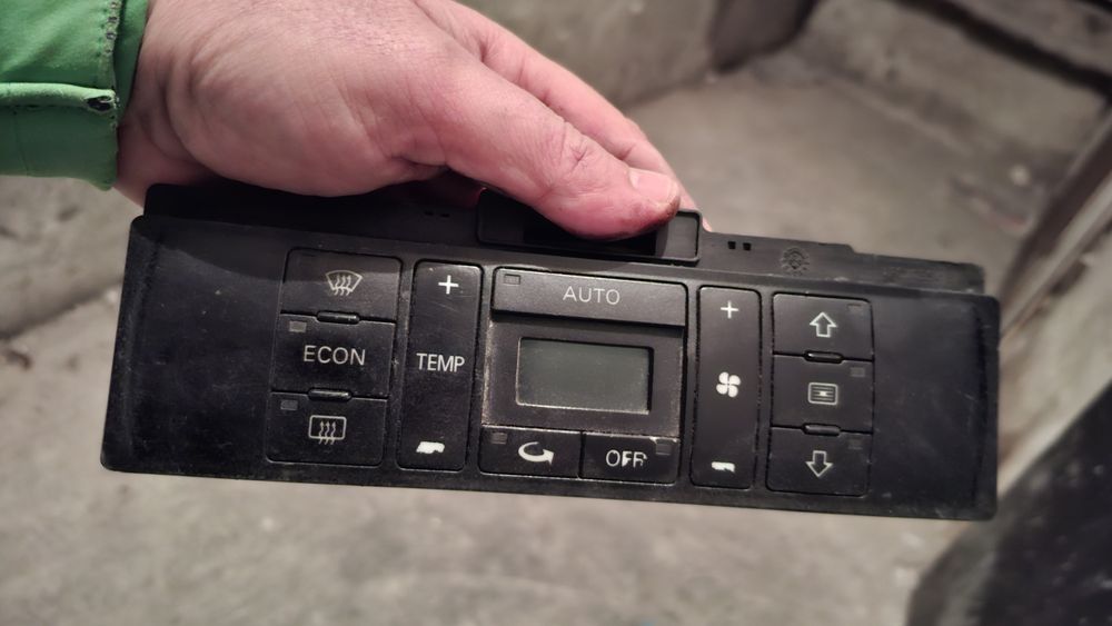 Части за ауди а4 б5 1.8 125 бензин 2000г