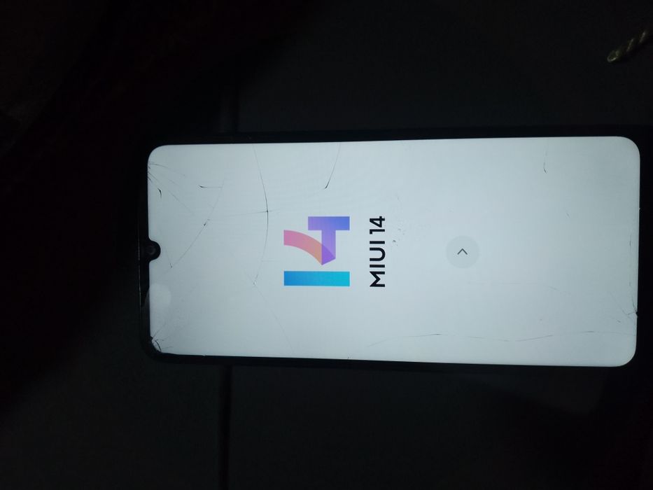 Продам телефон 40.000 тысяч