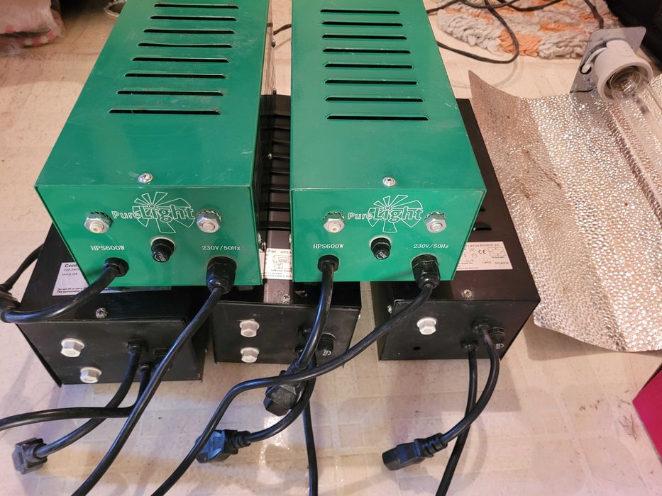 Комплекти за растеж 600 w  дросел, лампа и рефлектор