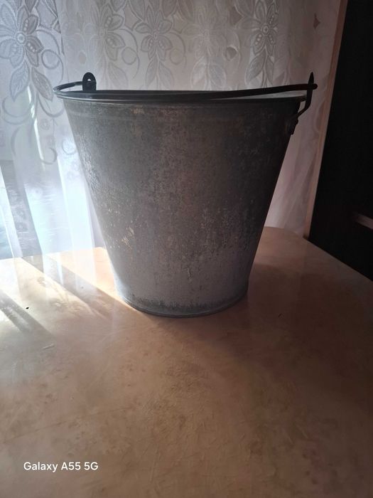 Ведро оцинкованное