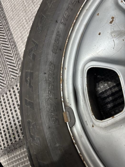 Зимние шины Triangle TR757 215/65/16R 2 шины