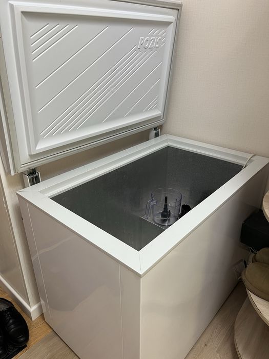 Продаю морозильник