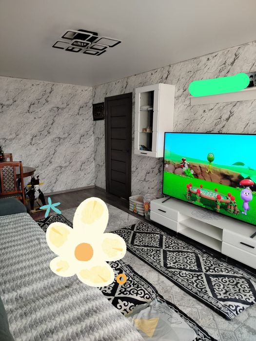 Продам 2 комнатную квартиру