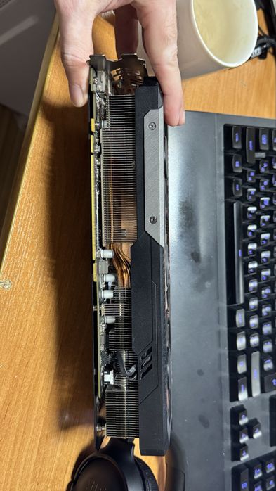 Видеокарта Asrock RX 5700 XT Phantom Gaming