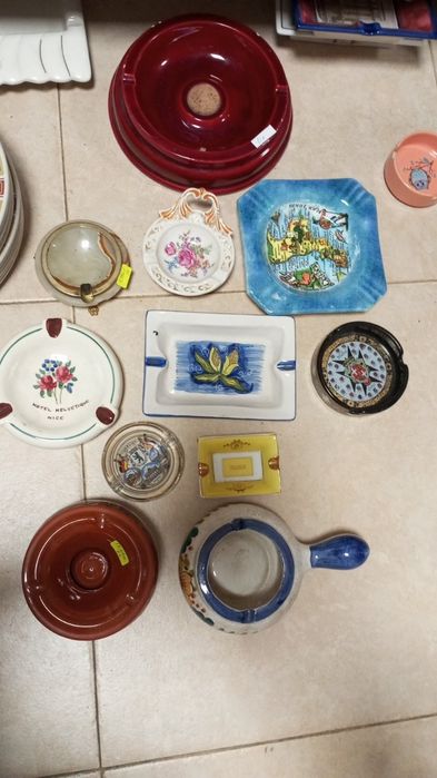 Разпродажба пепелници