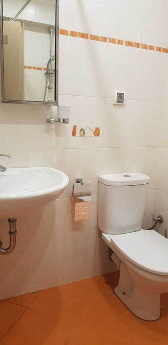 Дава се под наем Четиристаен апартамент в София, Орландовци - 115 кв.м за 718.08 € - Снимка #6