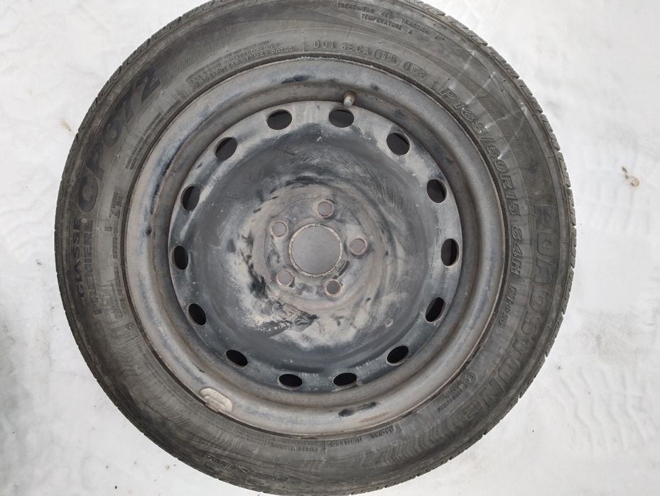 Шины летние Roadstone на дисках