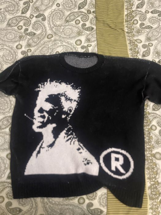 Продам свитер Tyler Dyrden