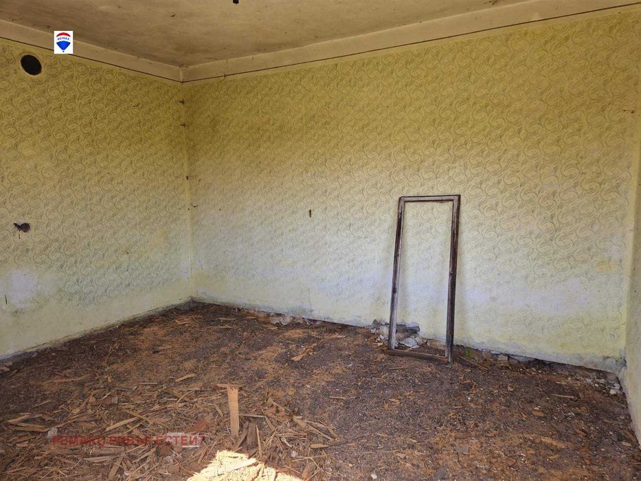 Къща за продажба в гр. Две могили