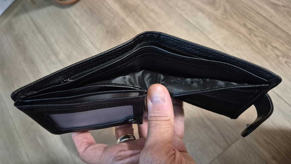 Стилен портфейл естествена кожа