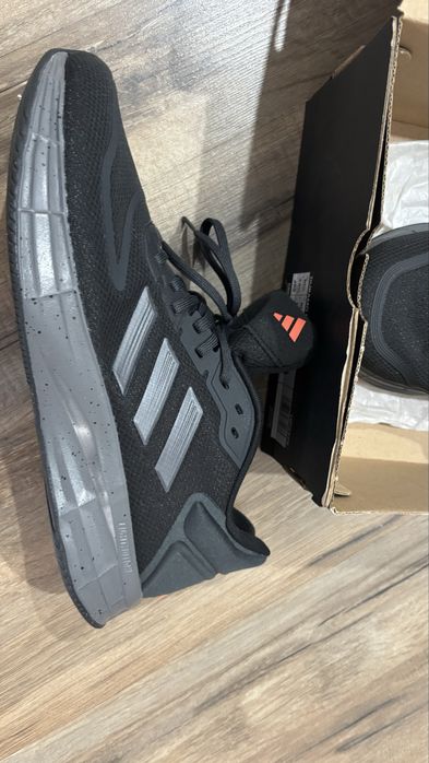 Кроссовки ADIDAS оригинал