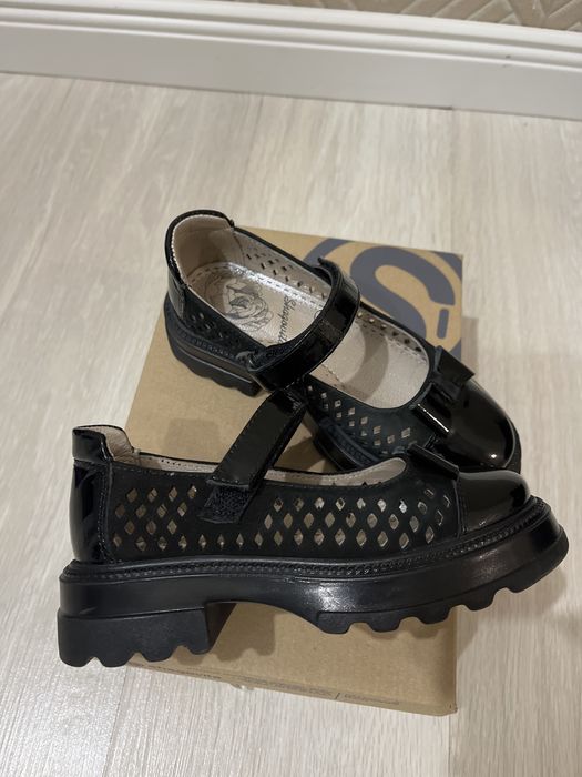 Туфли черные для девочек