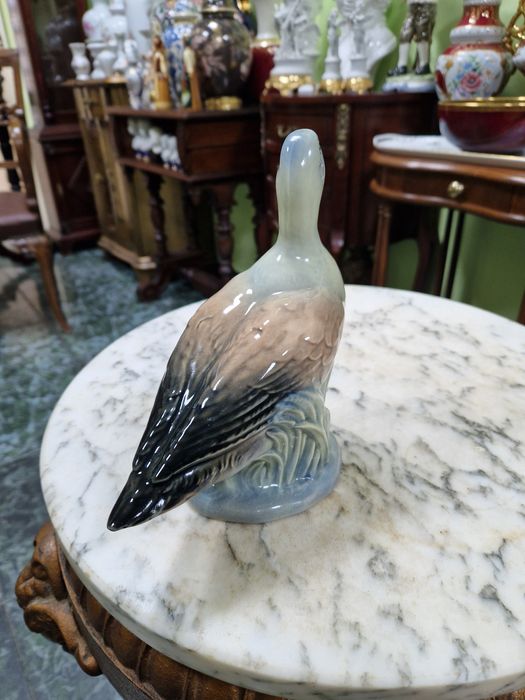 Уникална антикварна испанска порцеланова фигура статуетка Valencia