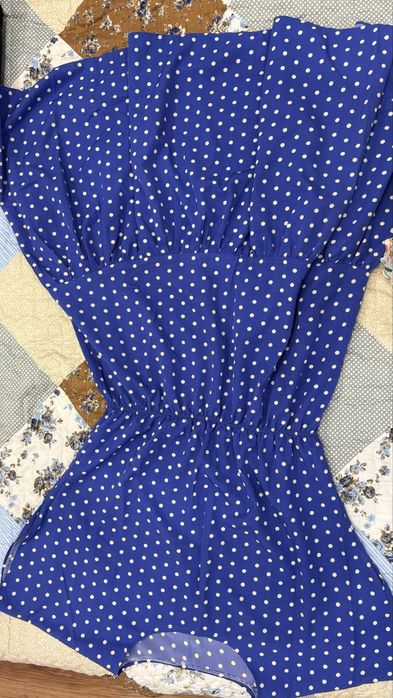 Пакет платьев 46 размера