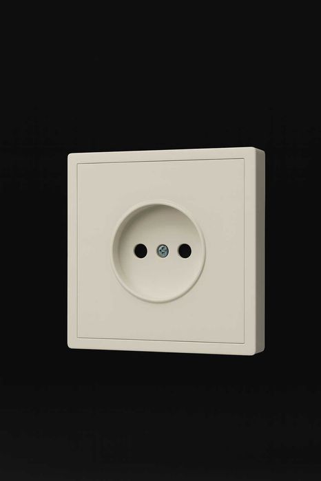 mustahkam va arzon rozetka — прочная и доступная розеткA