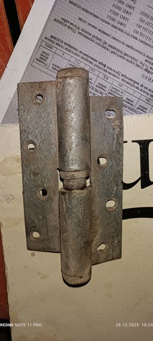 Продаю ПЕТЛИ для дверей. Двухсторонние и пружинные. СССР