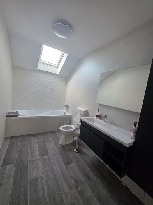 Casă nouă de închiriat în Cartierul Grigorescu- Oradea