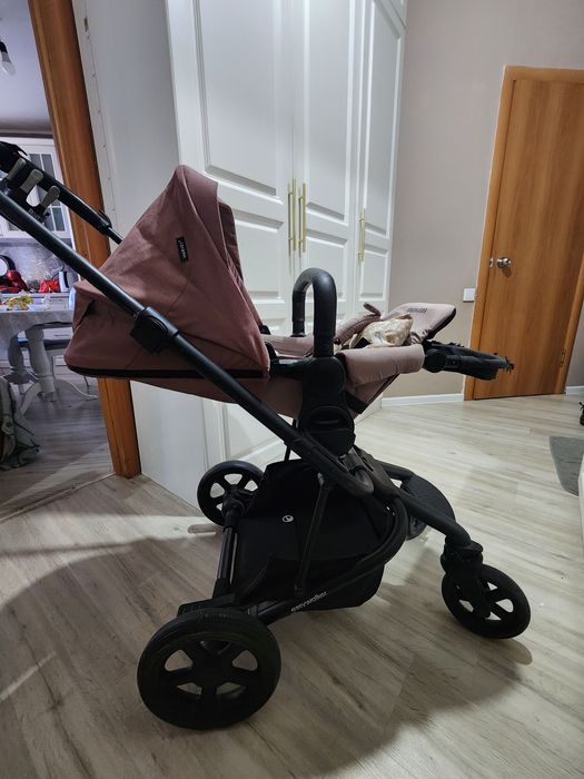 Продам коляску 2в1  Easywolker Harvey2 универсальную