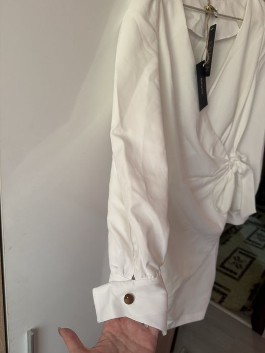 Бяла официална рокля размер S