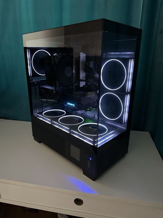 Calculator Gaming Cu Garantie AMD Ryzen 5 7600X 16GB Ram DDR5 6400MHz RX 7600XT 16GB SSD 500GB