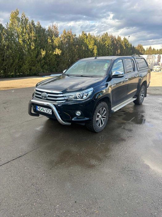 Toyota  Hilux   2017