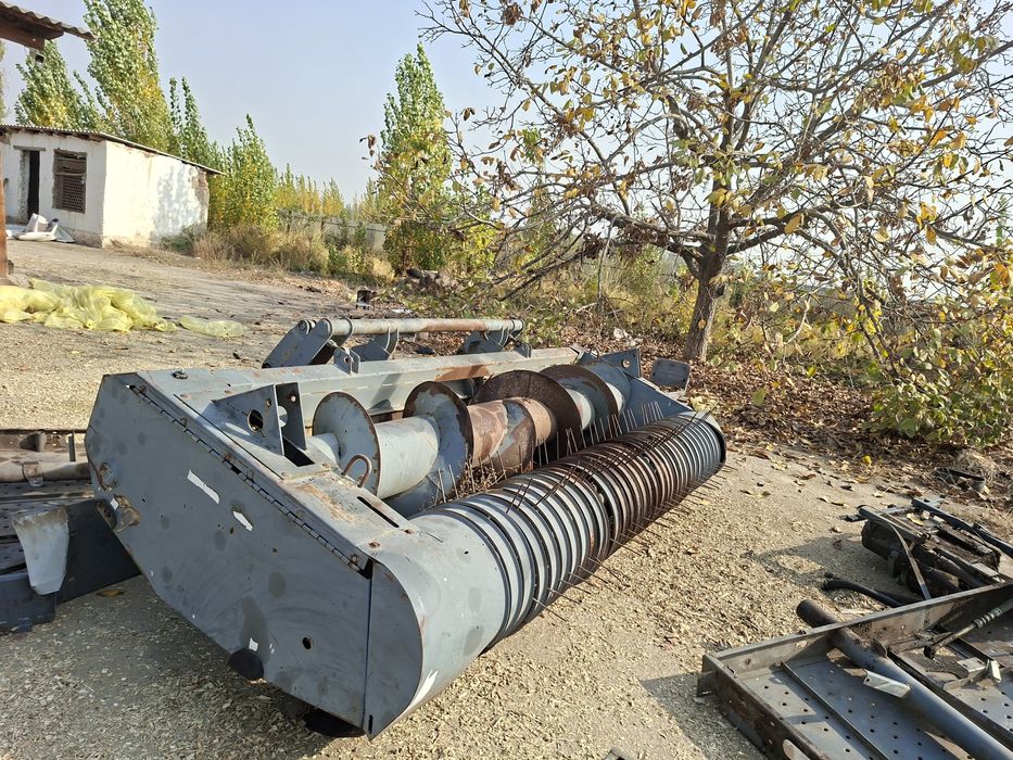 Падборщек жатка комбайн